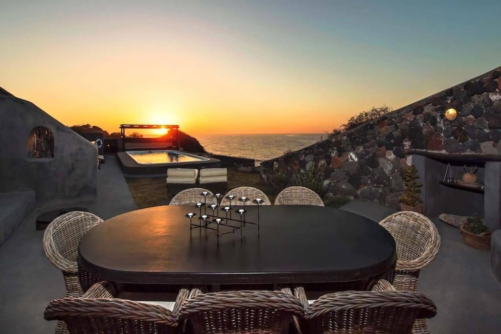 Ramni House: Private Villa With Pool By The Sea Oia  Exterior foto